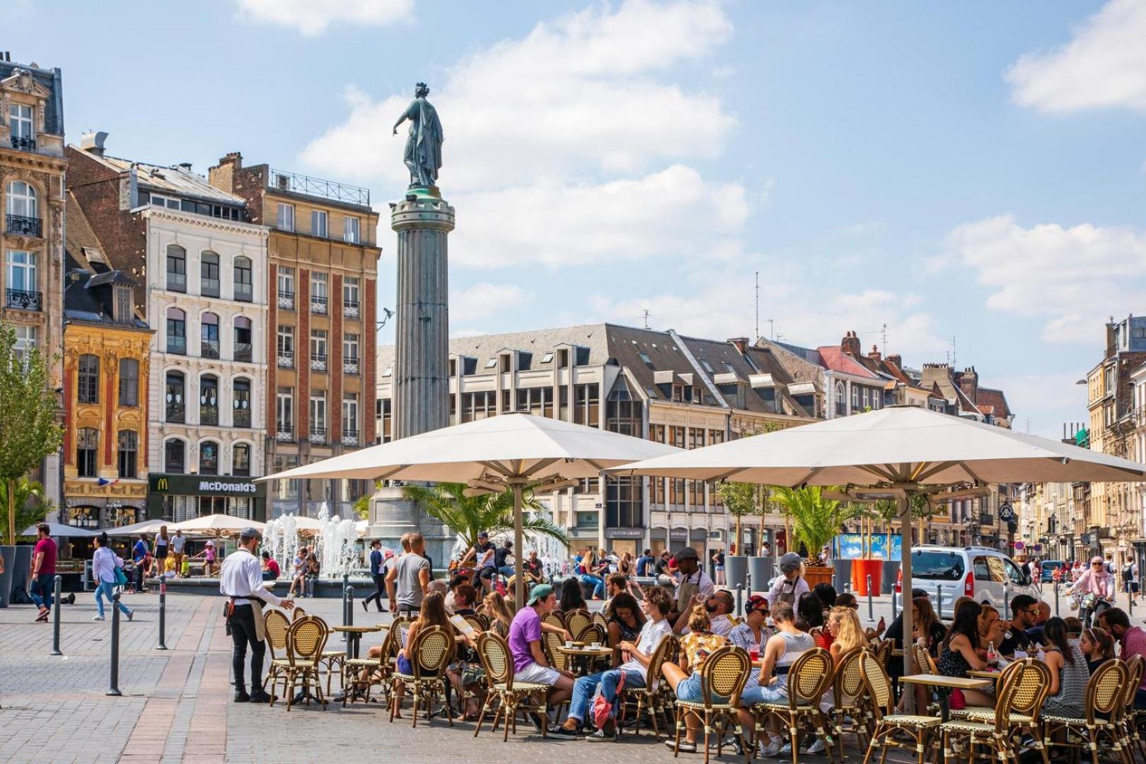 Nice Apartment Lille Balcony + Parking! Экстерьер фото